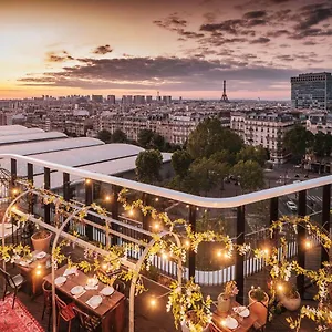 Novotel Porte Versailles Otel